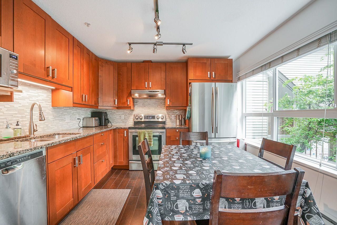 Listing Image 13