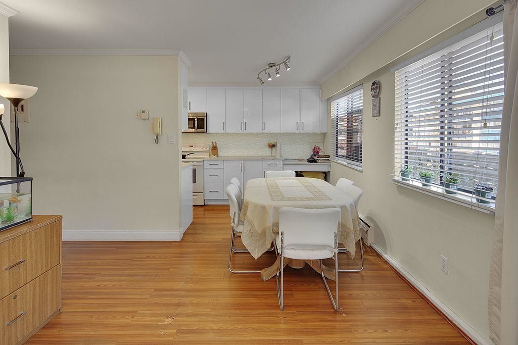 Listing Image 6