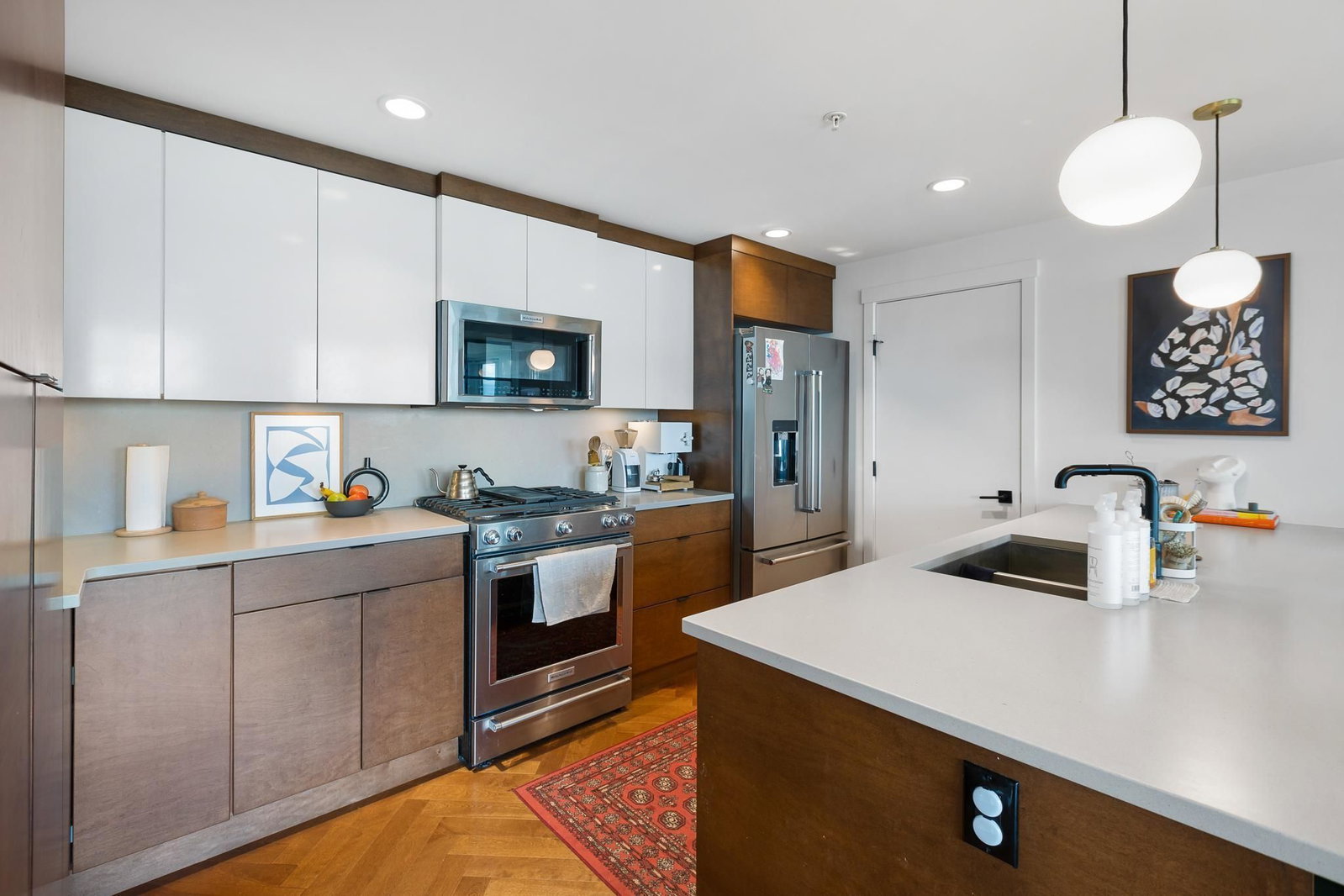 Listing Image 13