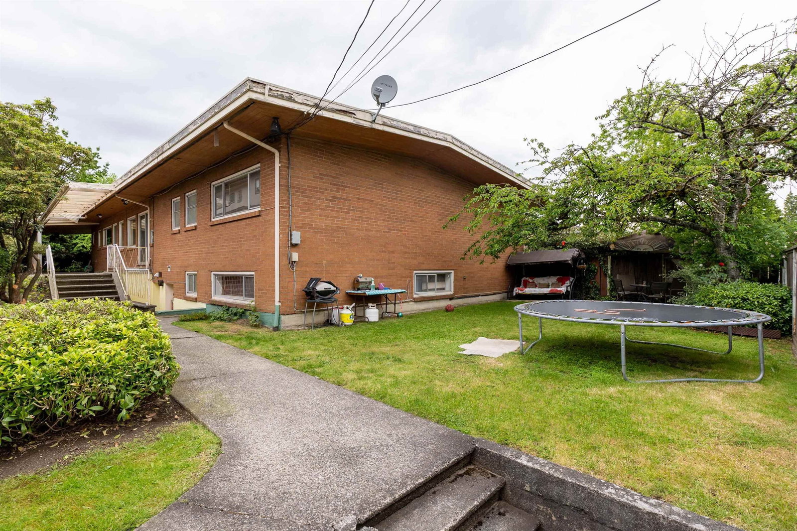 Listing Image 21