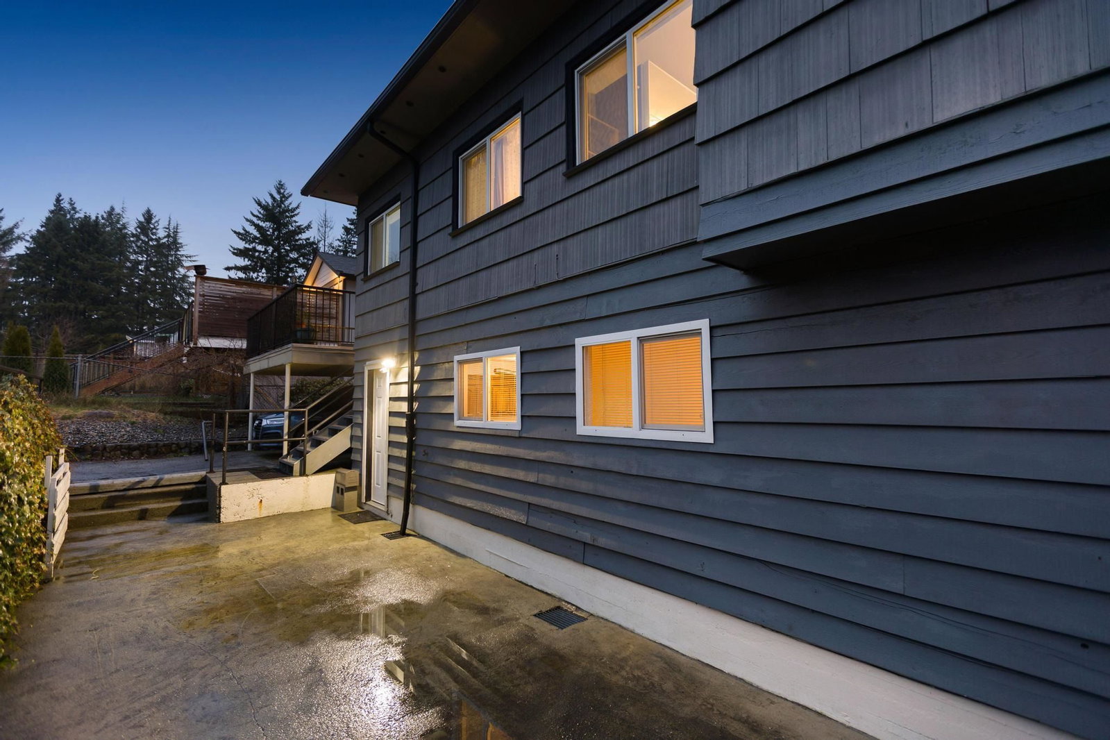 Listing Image 27