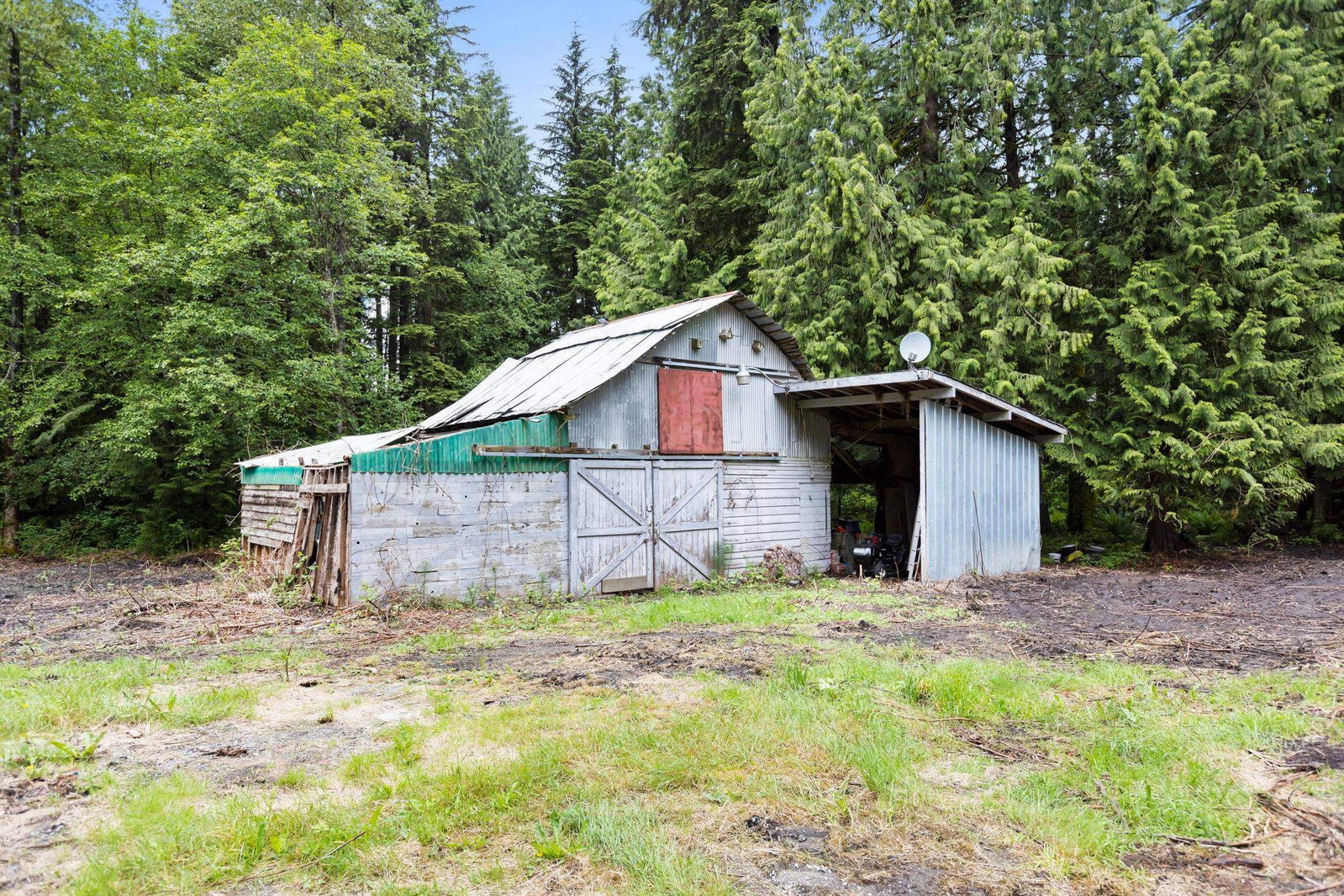 Listing Image 16