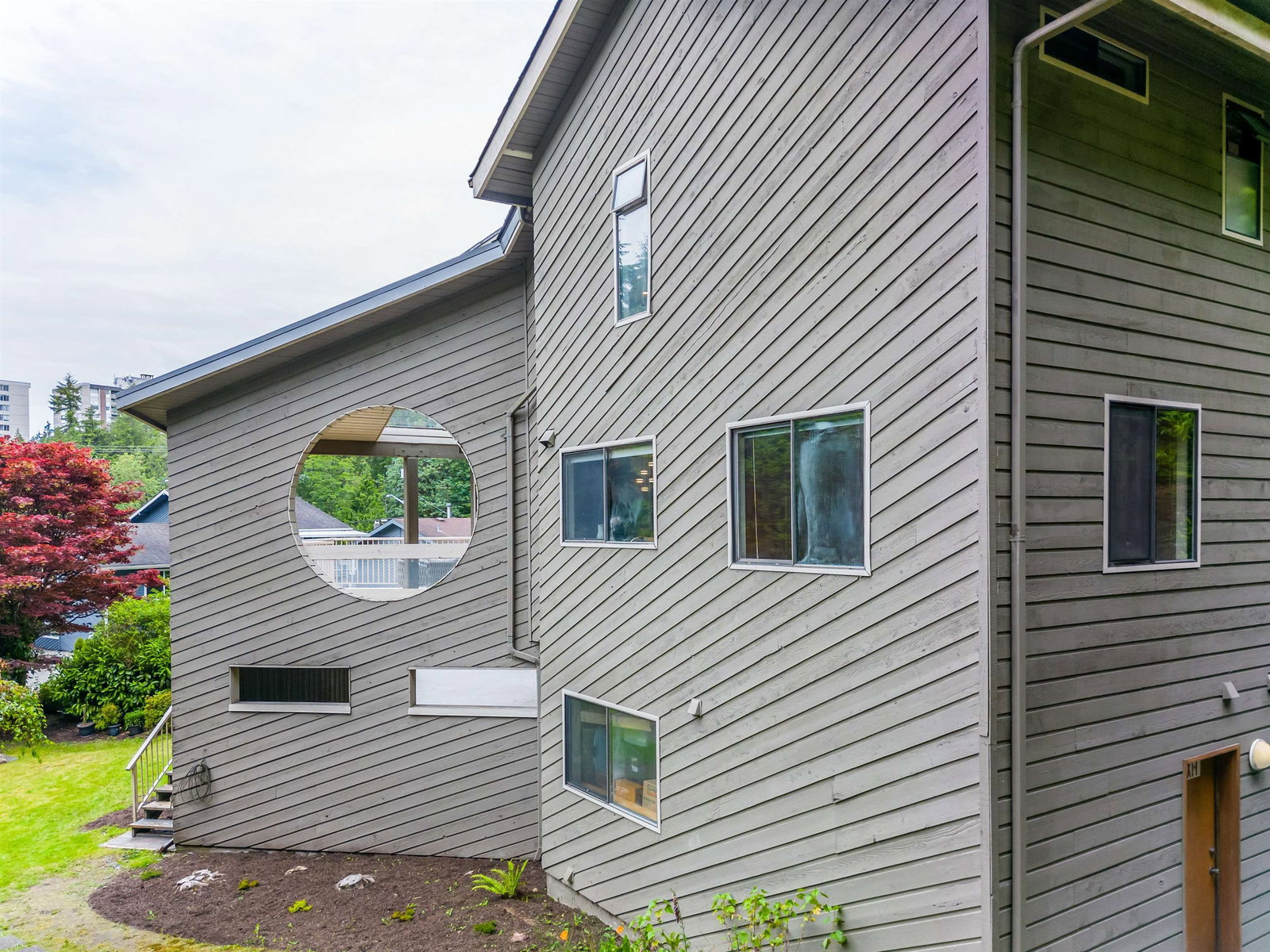Listing Image 32
