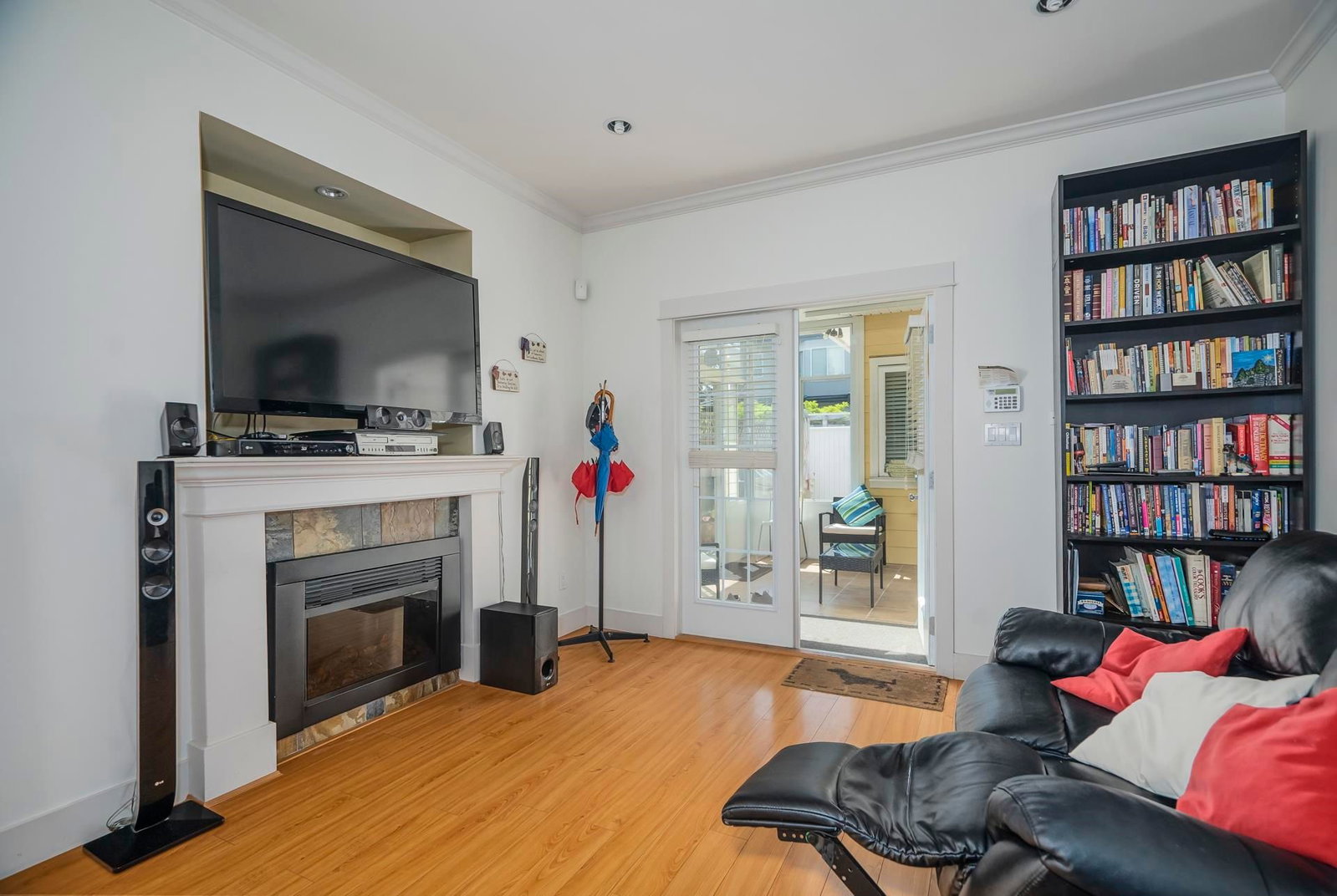 Listing Image 13