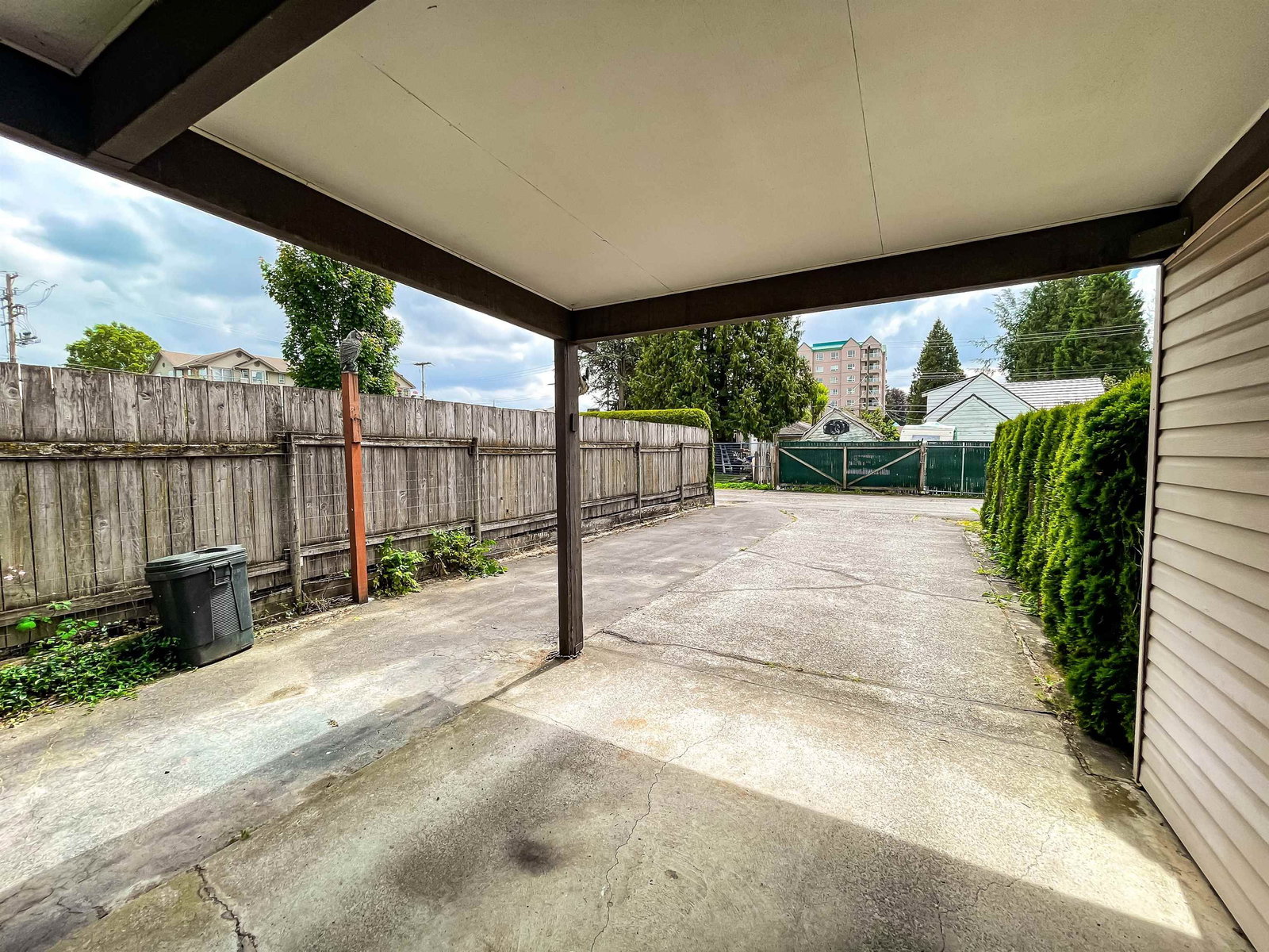 Listing Image 25