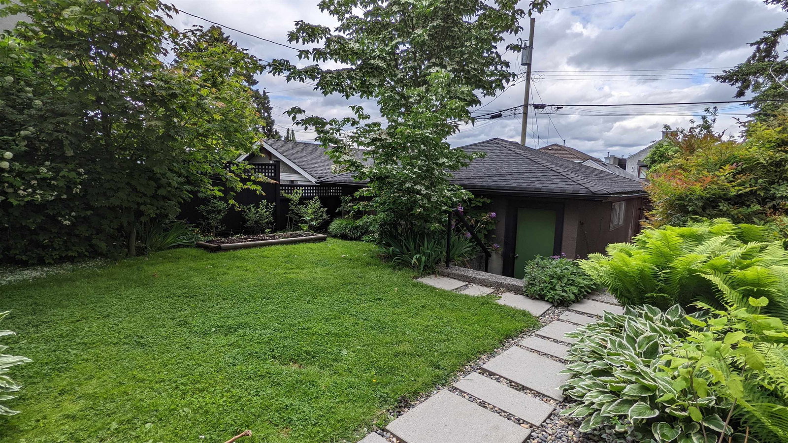 Listing Image 38