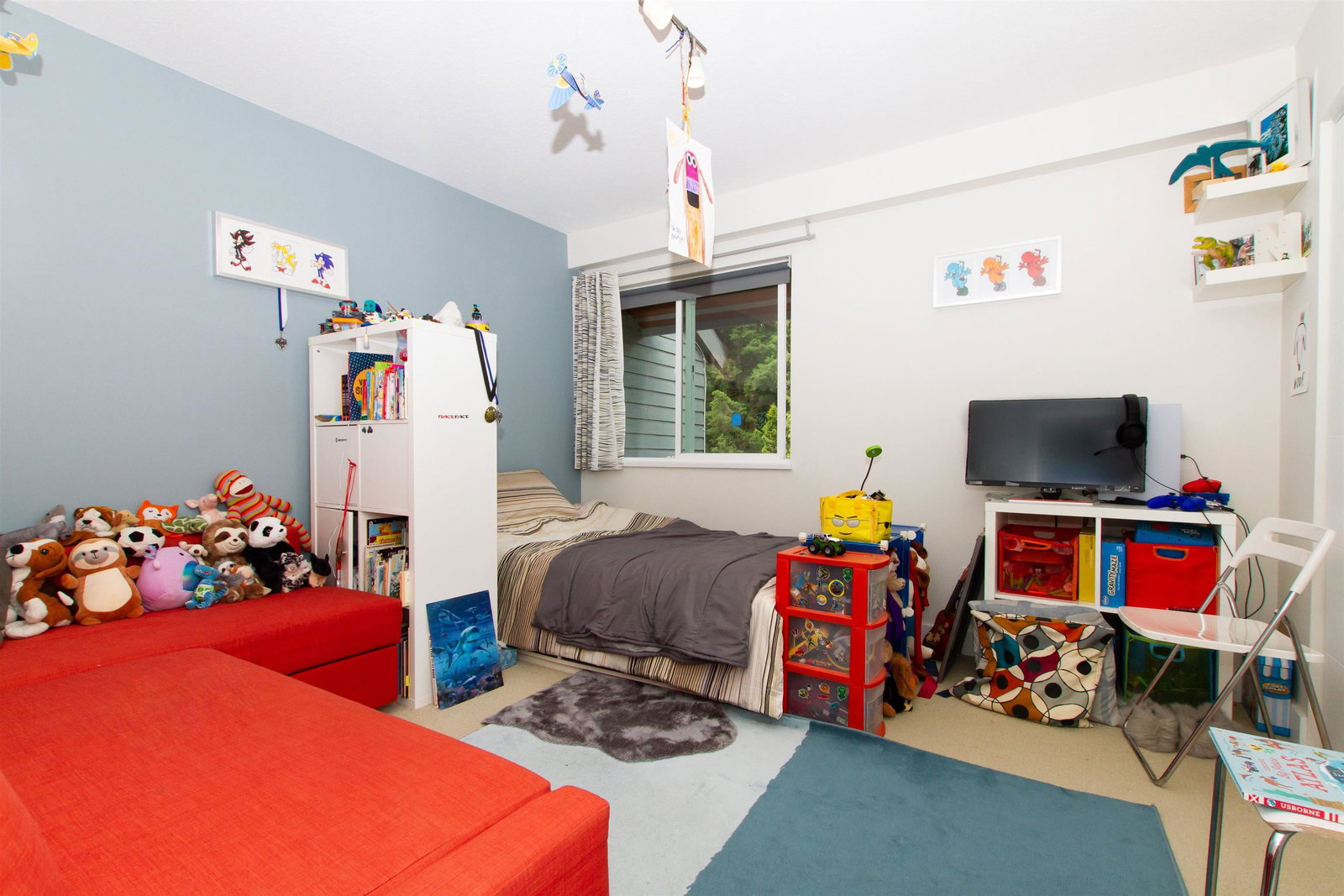 Listing Image 12