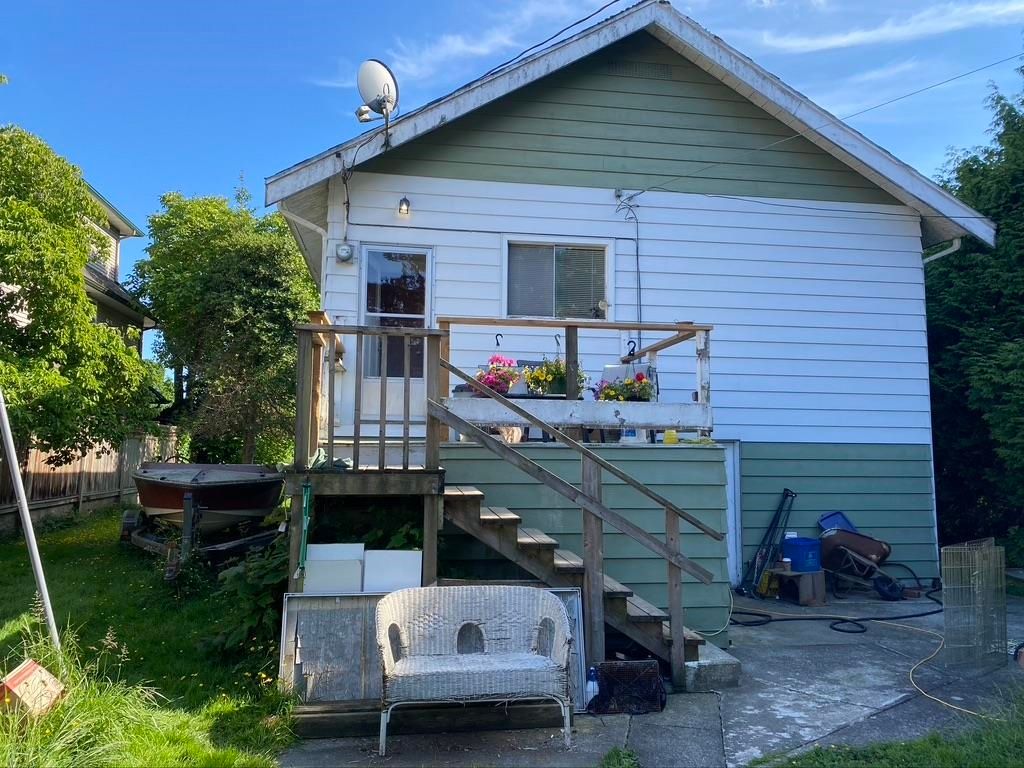 Listing Image 5