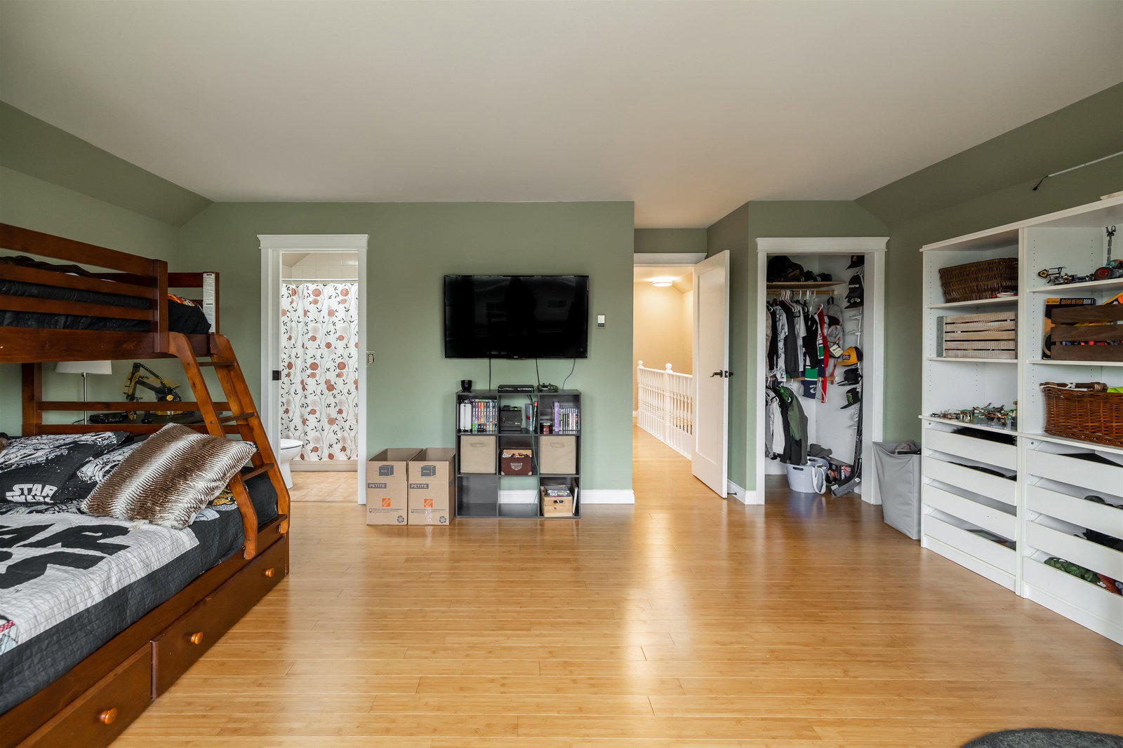 Listing Image 21