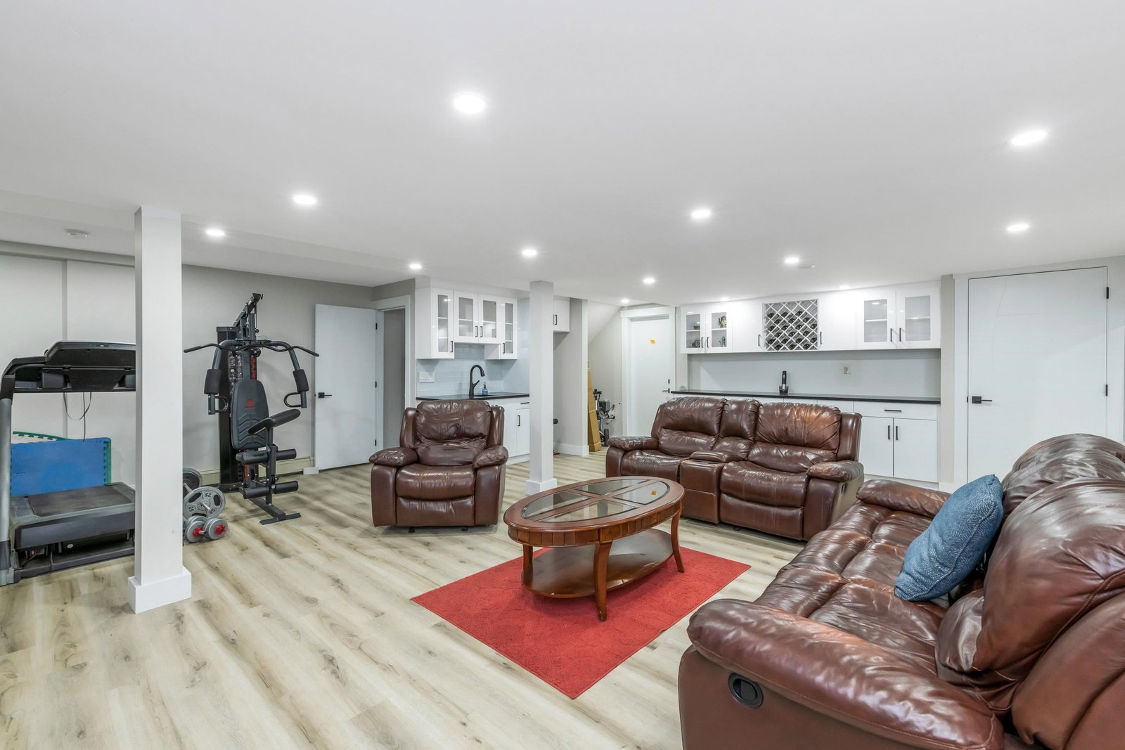 Listing Image 35