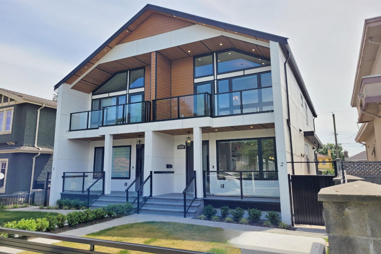 Listing Image 14