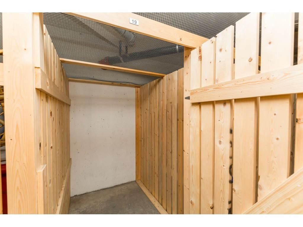 Listing Image 24
