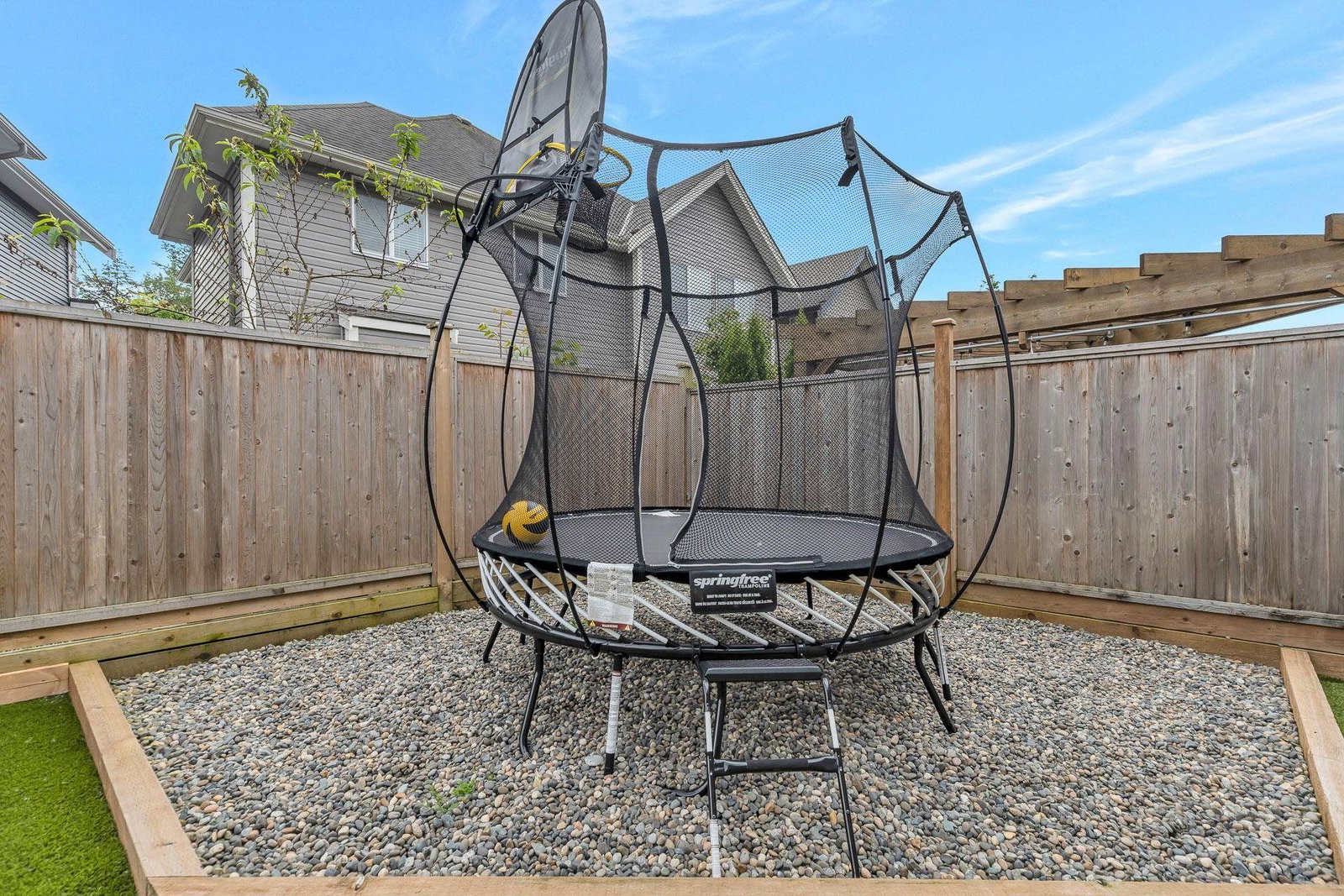 Listing Image 37