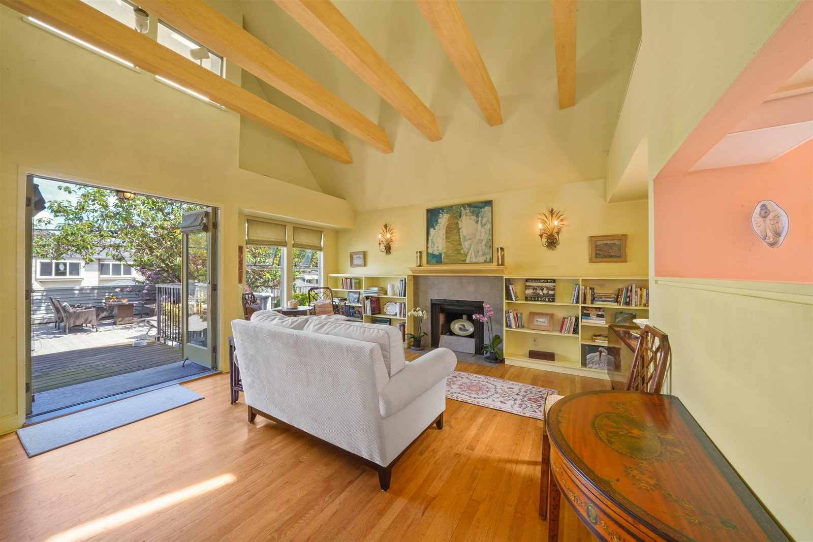 Listing Image 6