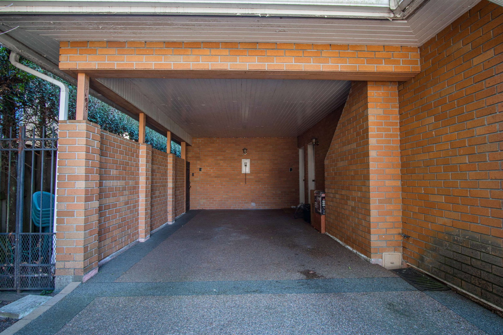 Listing Image 28