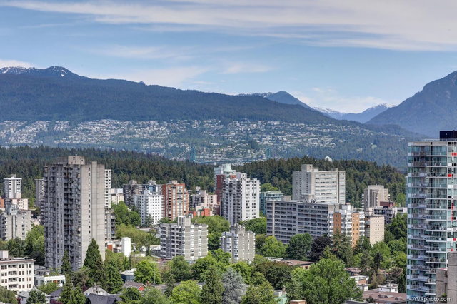 1601 - 1171 Jervis Street