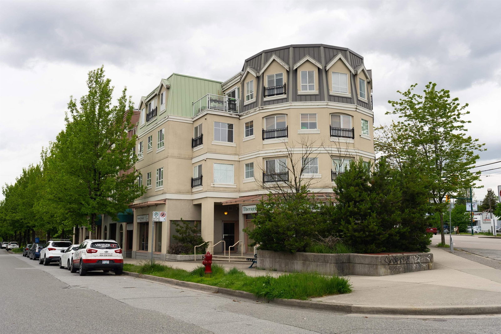 Listing Image 17
