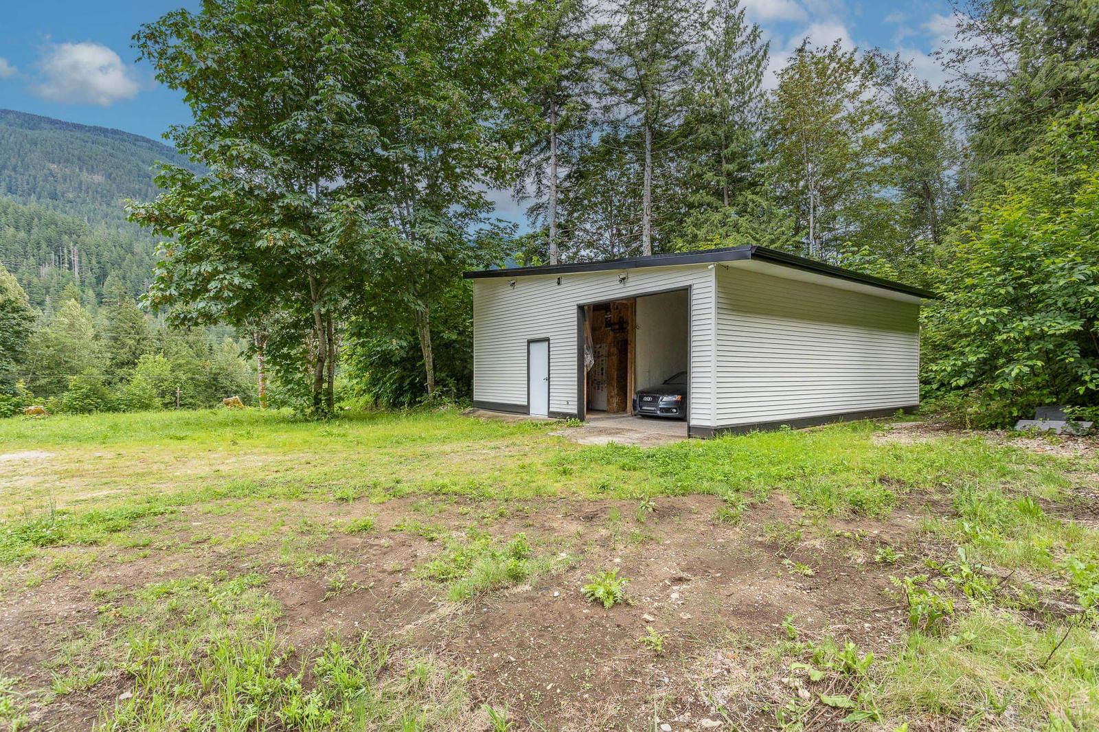Listing Image 31