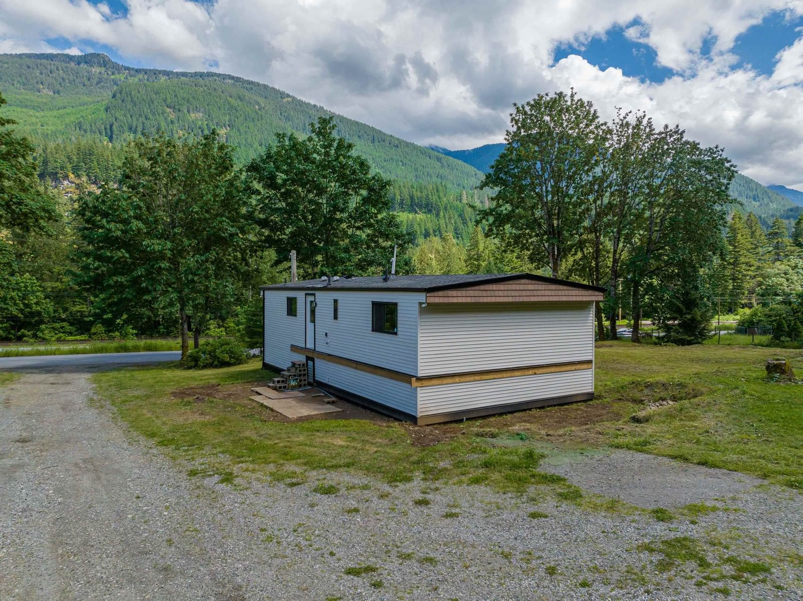 Listing Image 36