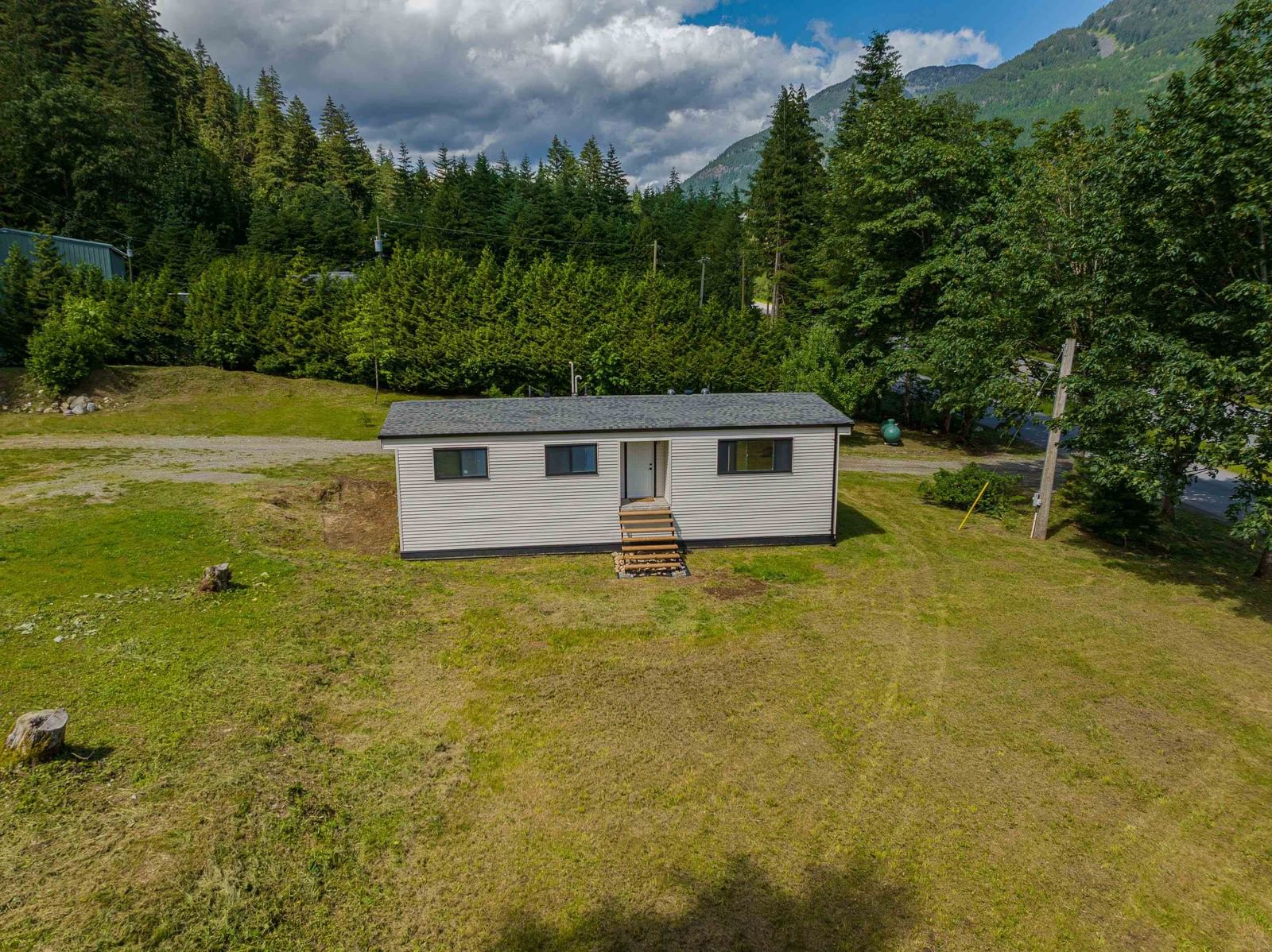 Listing Image 38