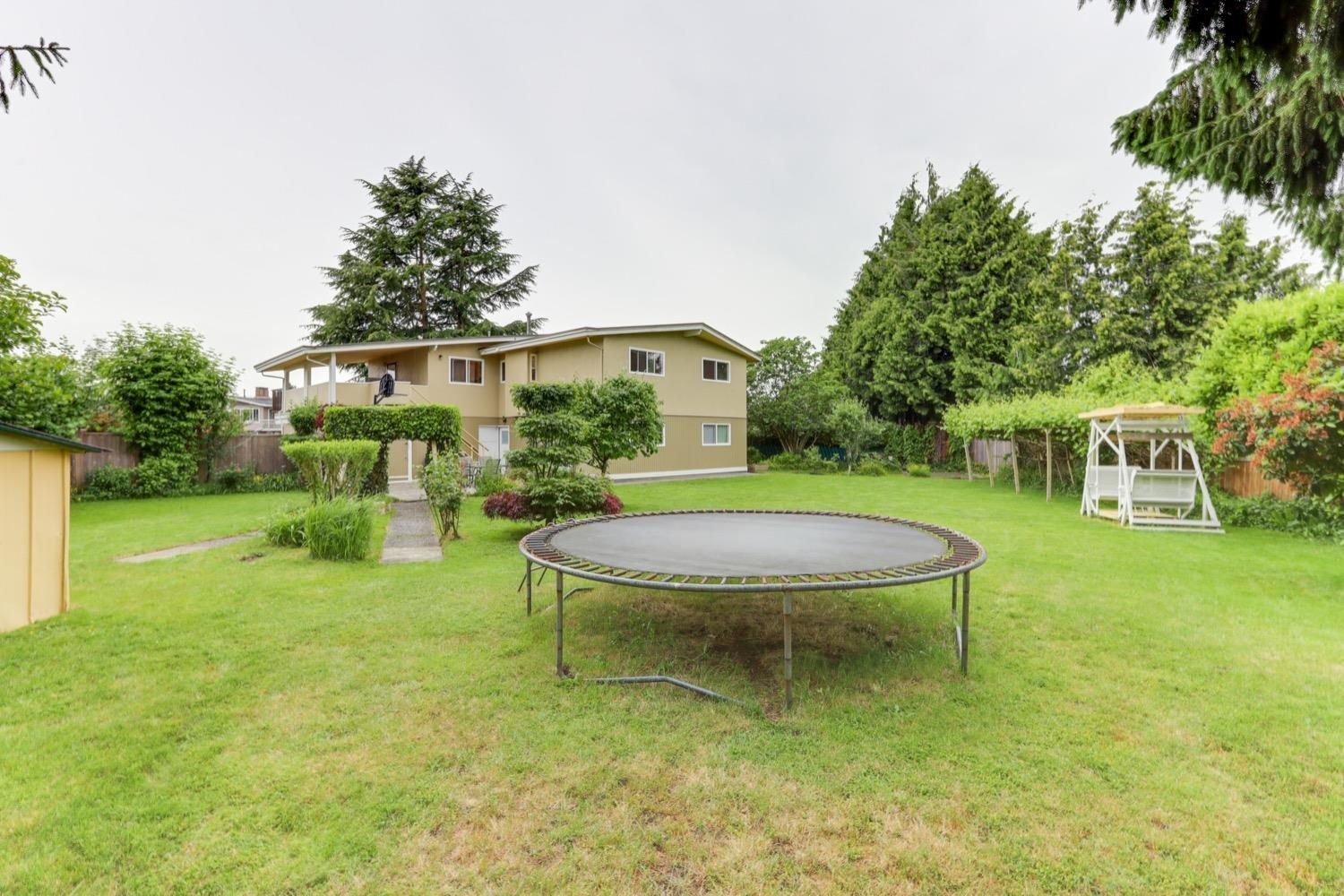 Listing Image 18
