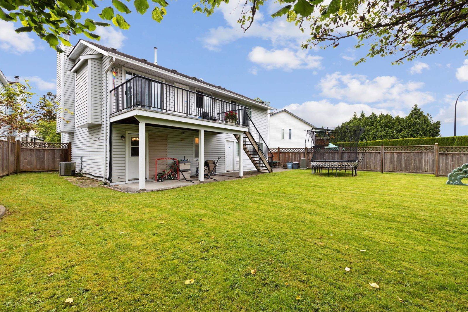 Listing Image 29