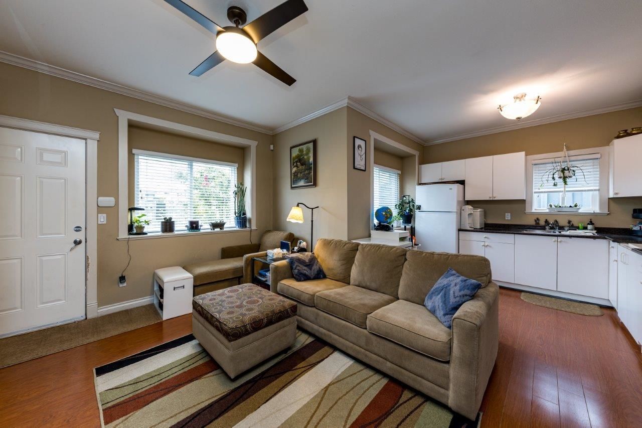 Listing Image 13