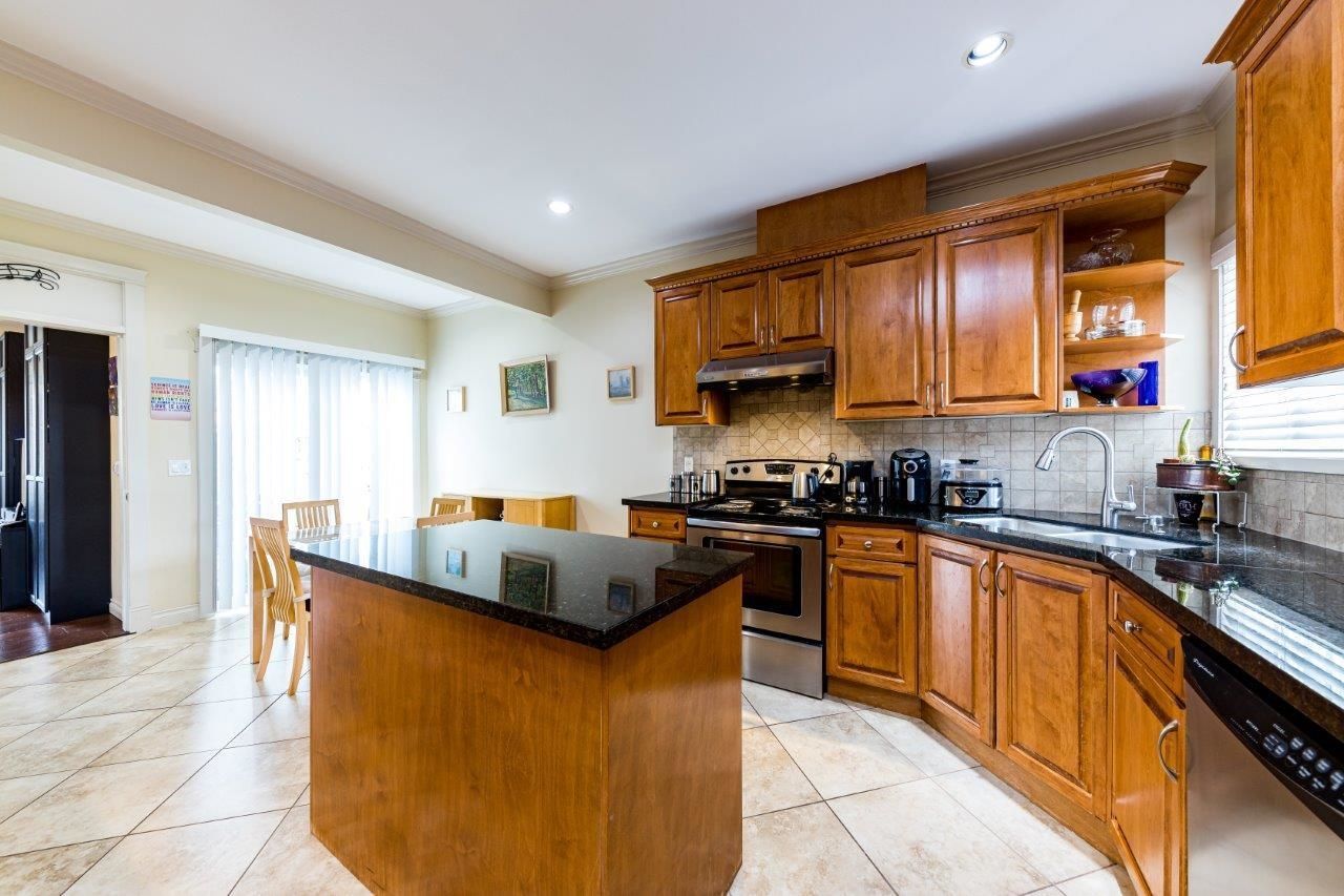 Listing Image 12