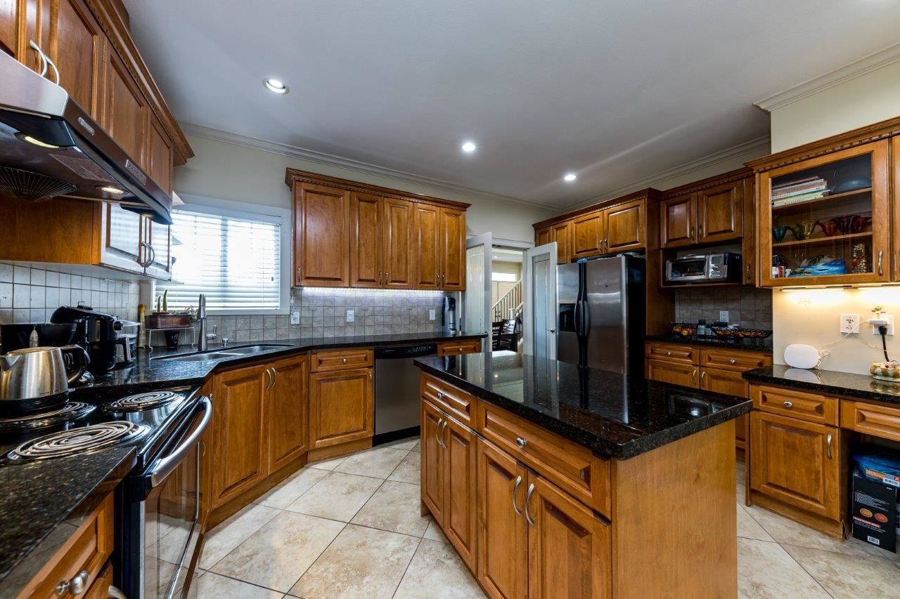 Listing Image 13