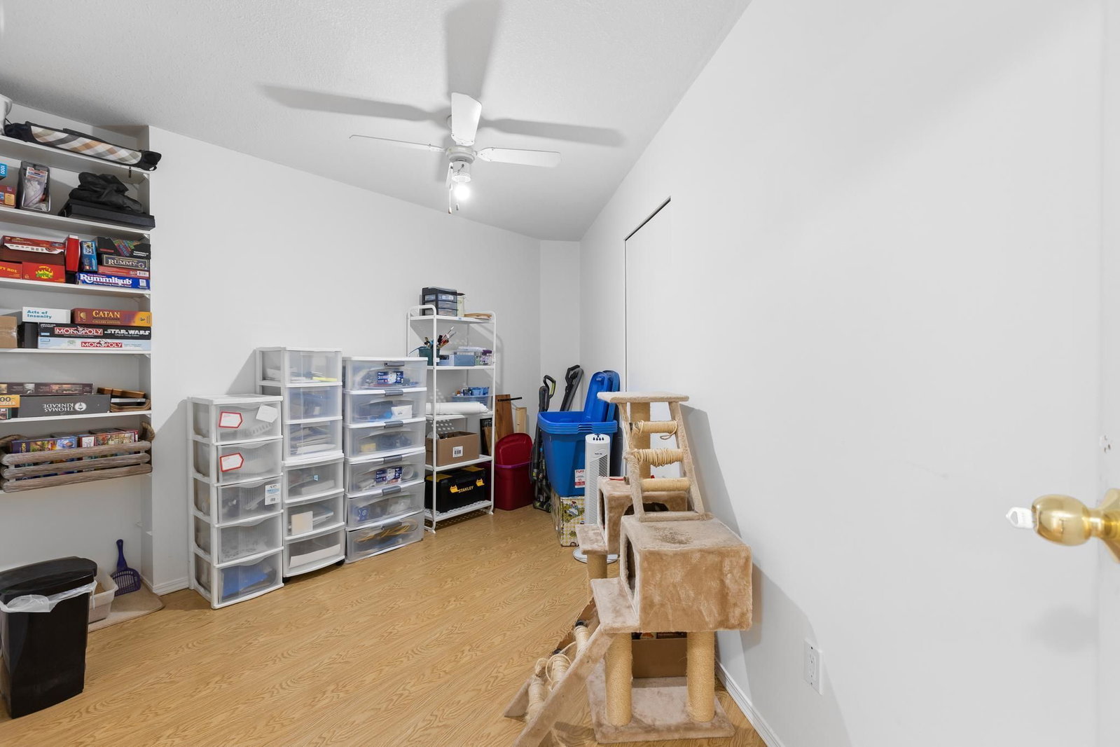 Listing Image 28