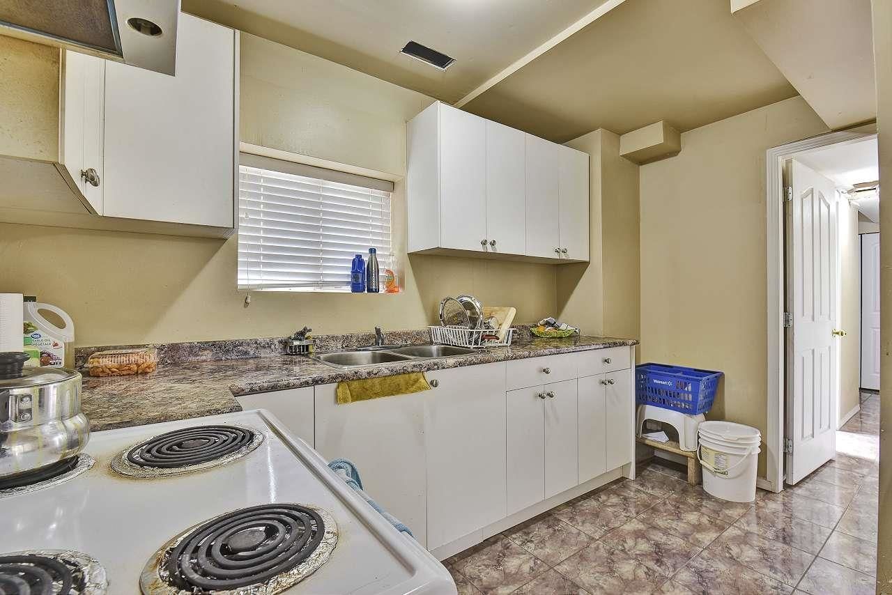 Listing Image 16