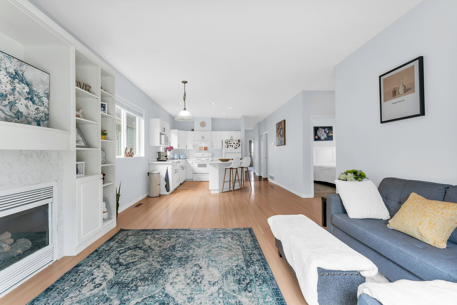 Listing Image 23