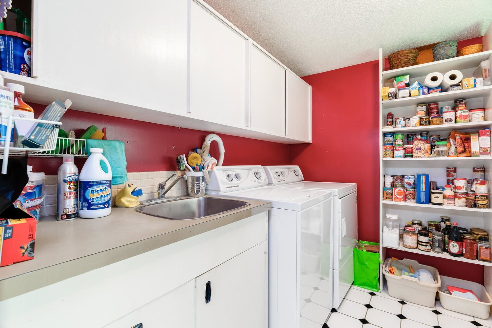 Listing Image 17
