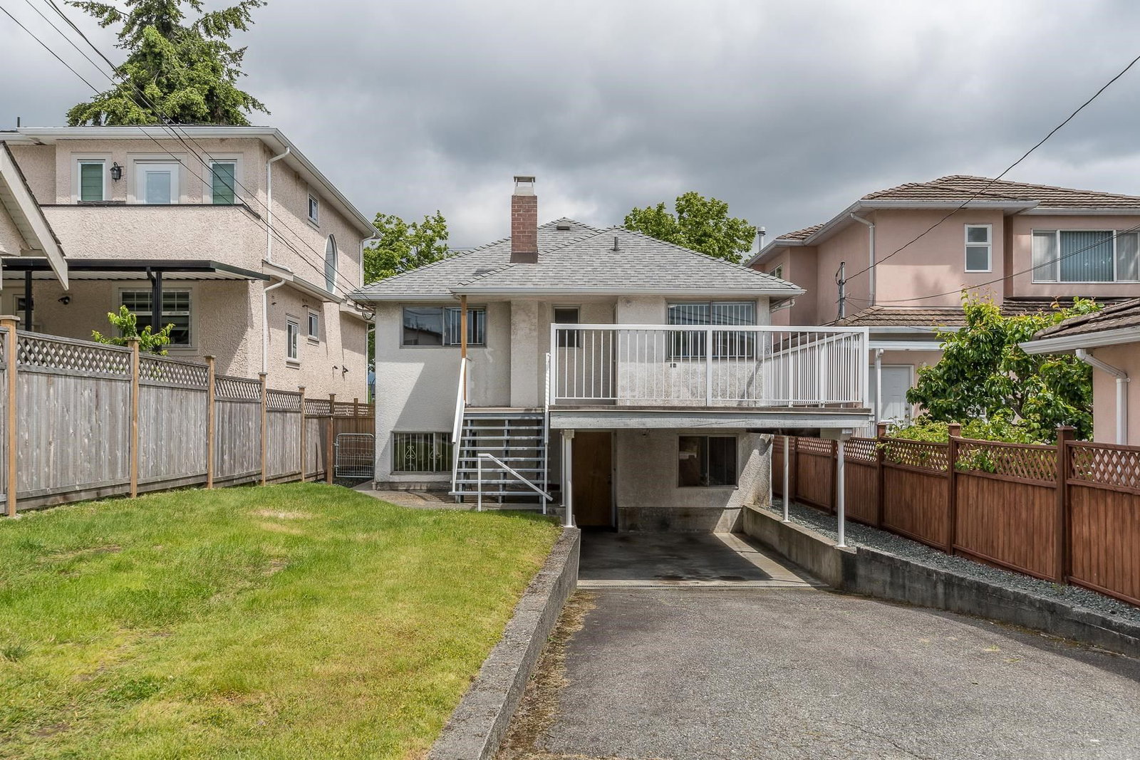 Listing Image 3