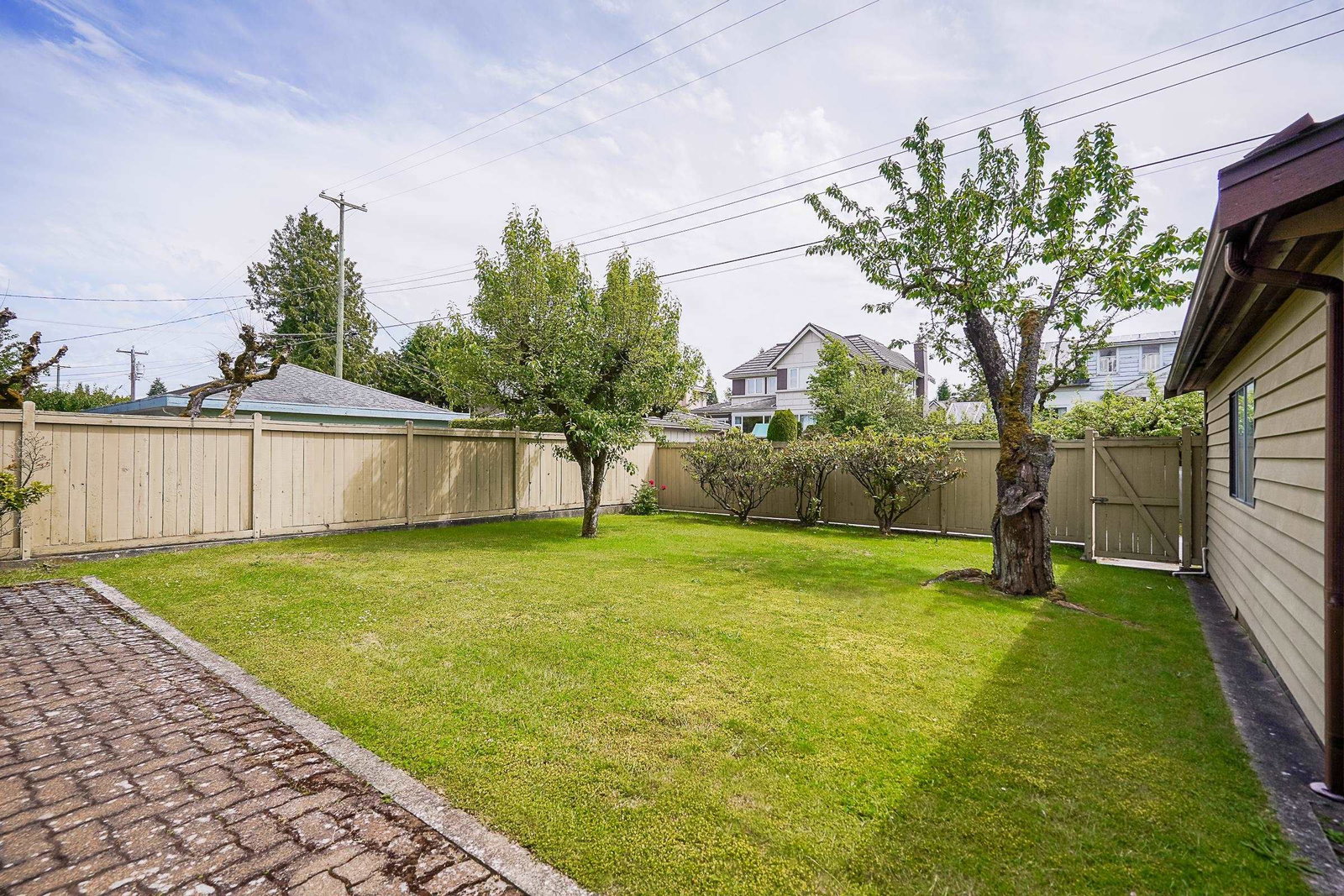 Listing Image 37
