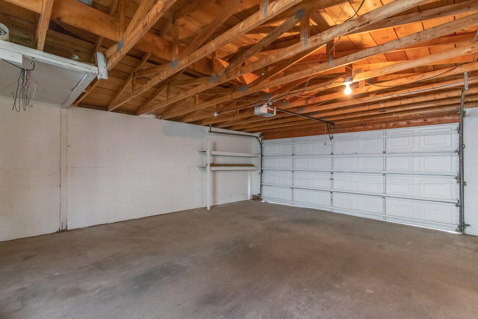 Listing Image 24