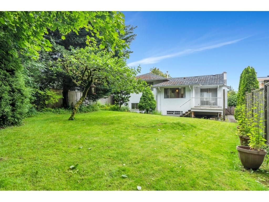 Listing Image 32