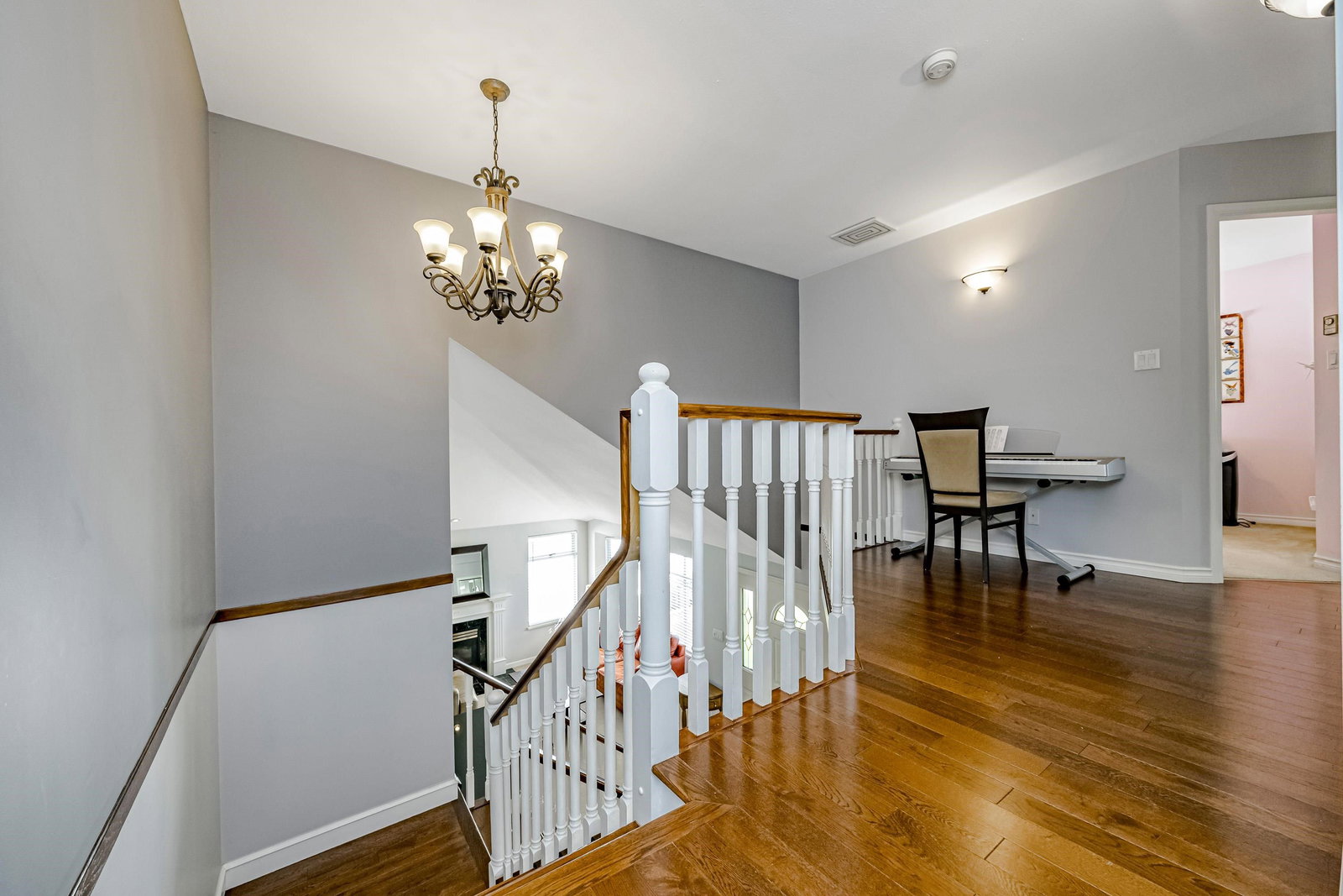 Listing Image 17