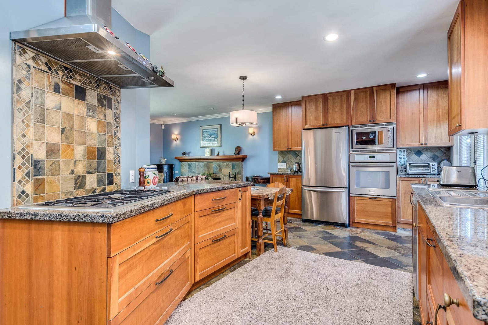Listing Image 13