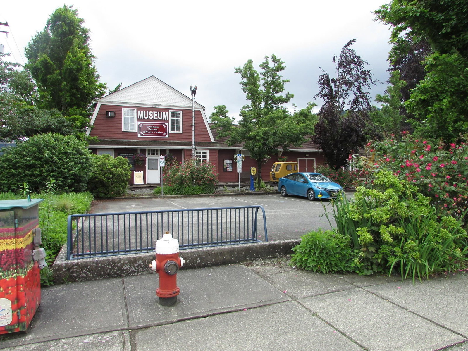 Listing Image 14