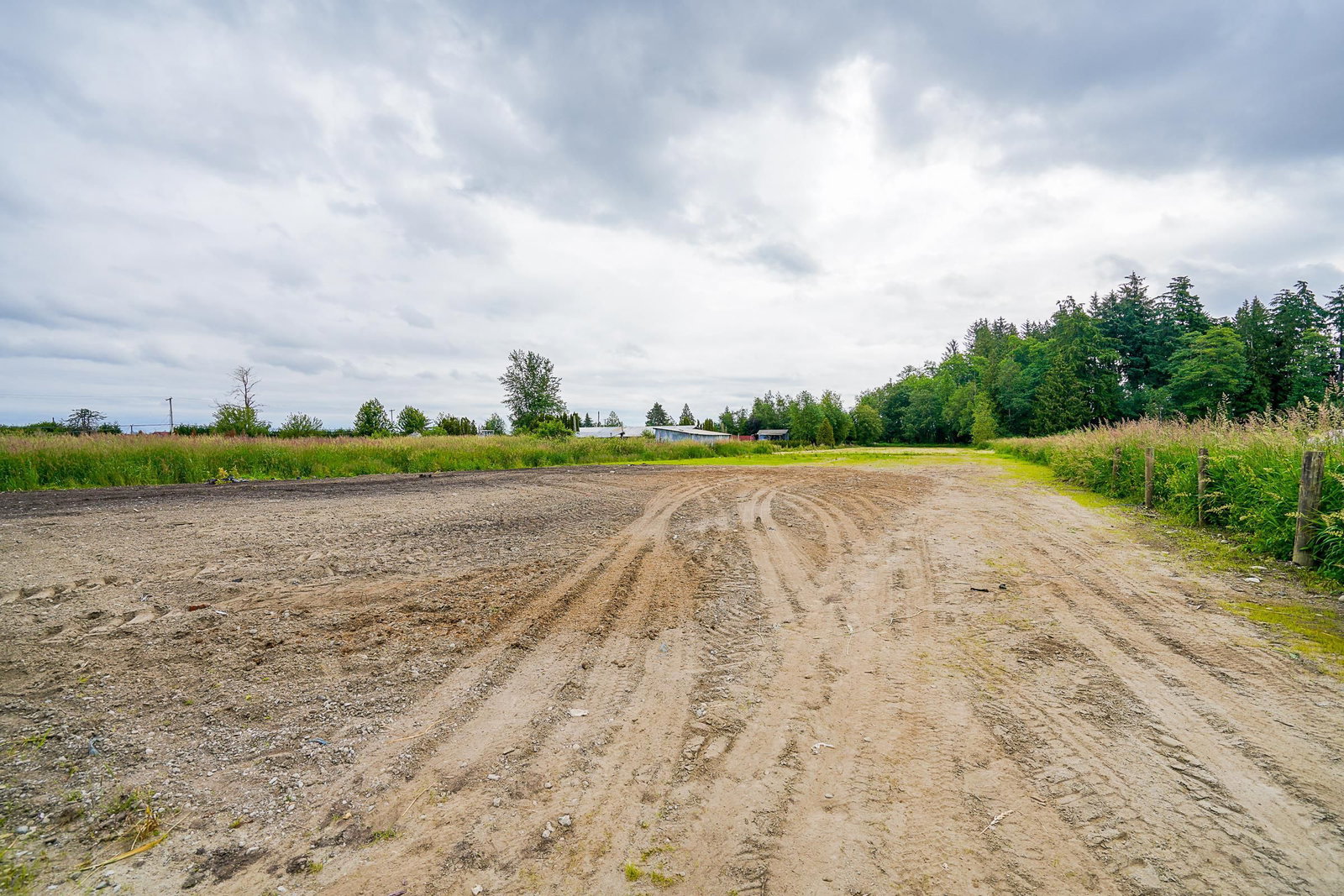 Listing Image 24