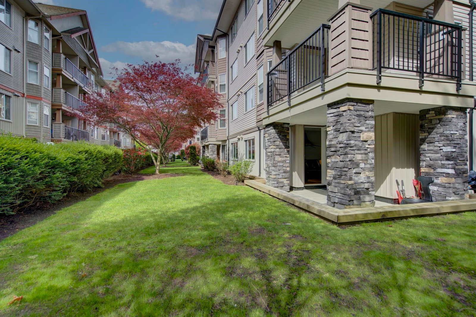 Listing Image 20