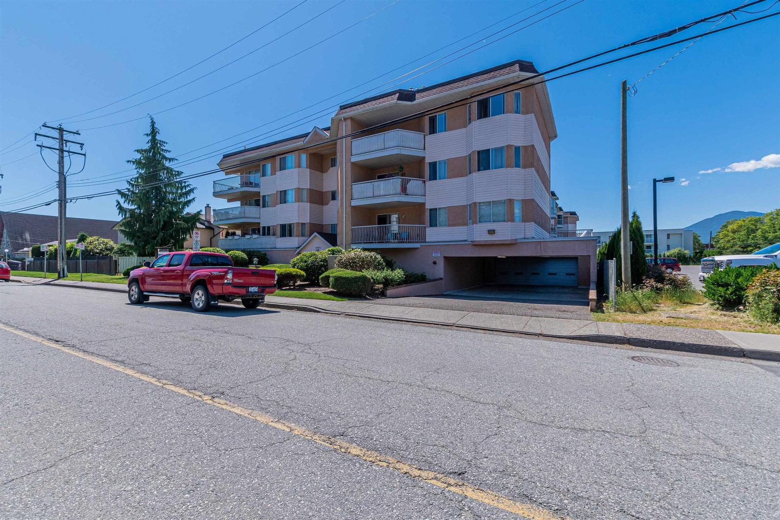 Listing Image 34
