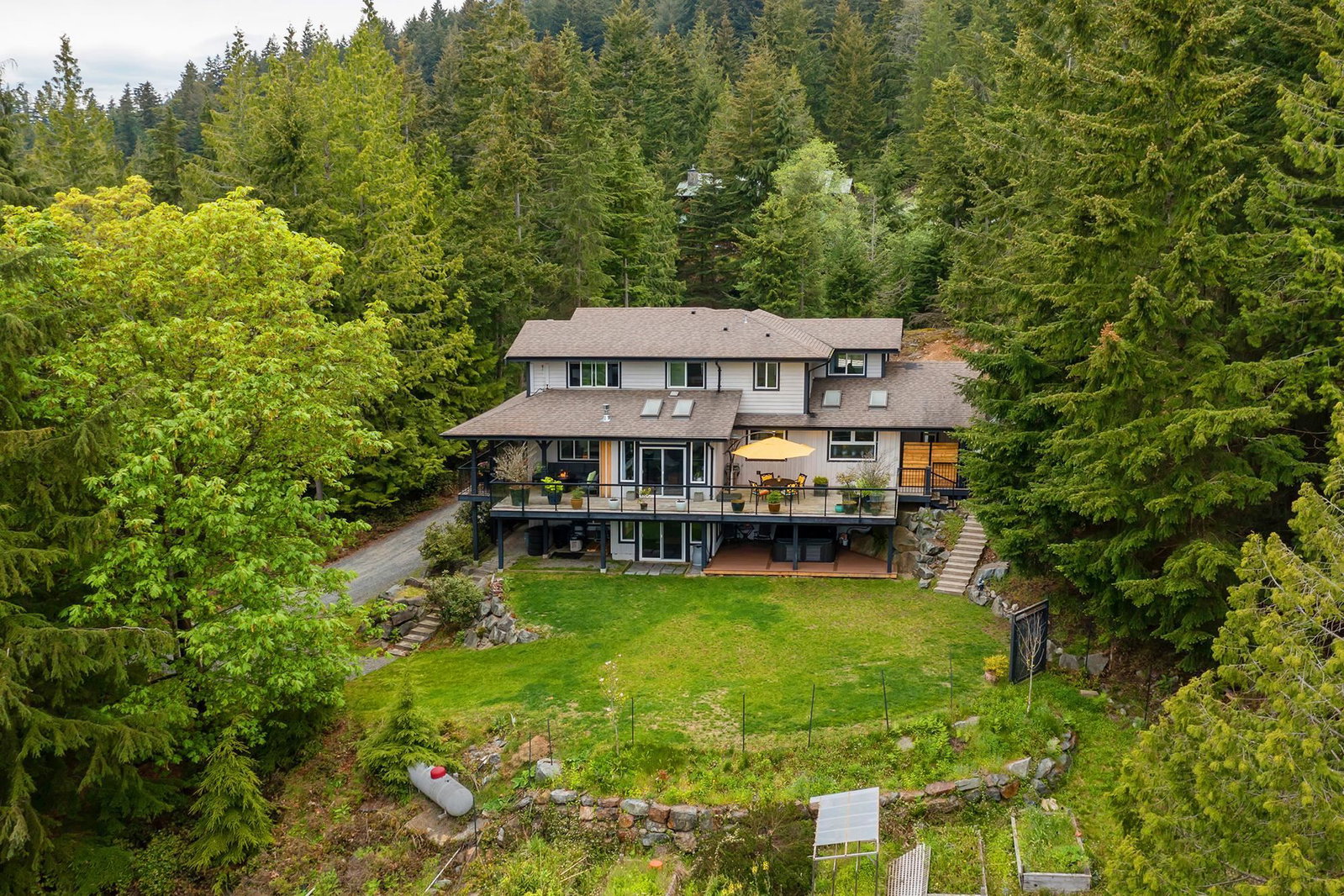 Listing Image 11