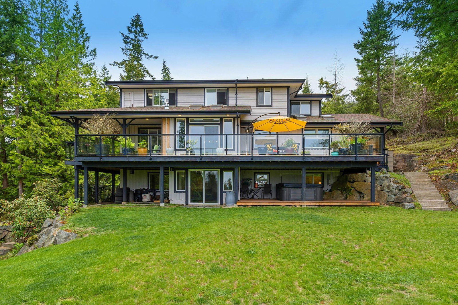 Listing Image 3