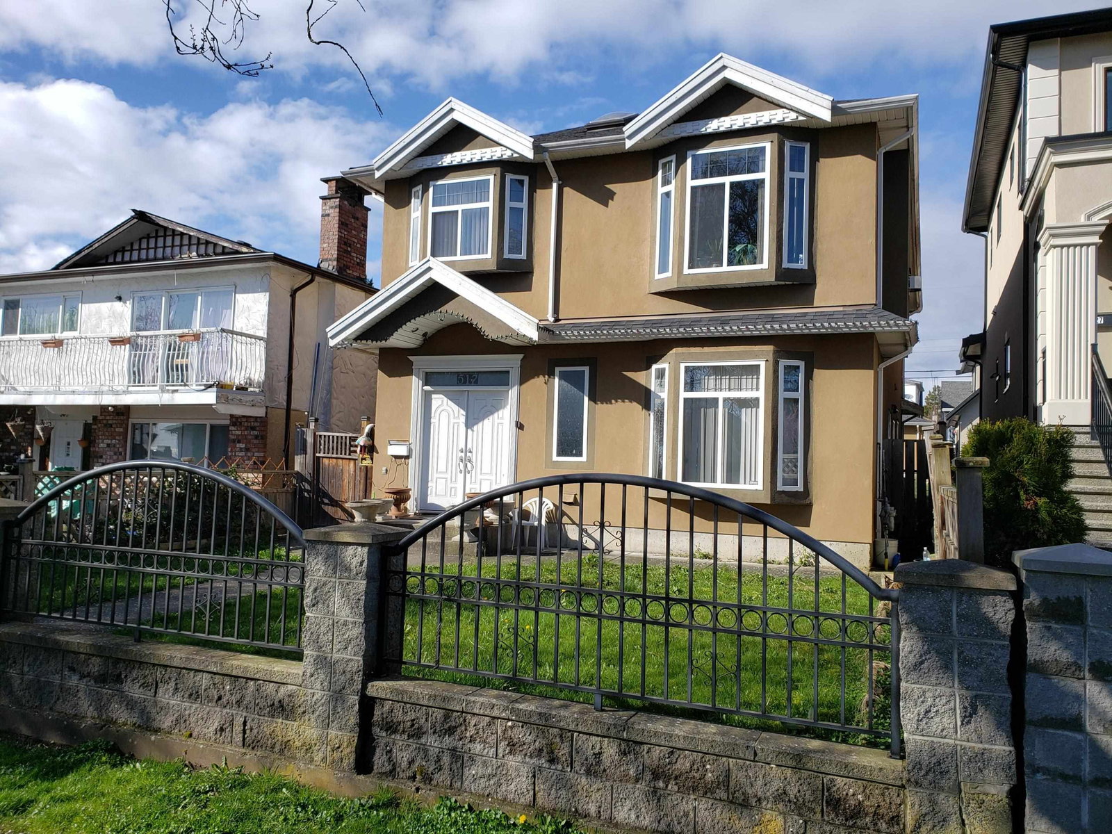 Listing Image 1
