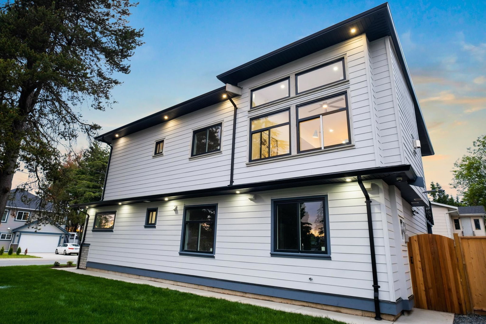 Listing Image 19