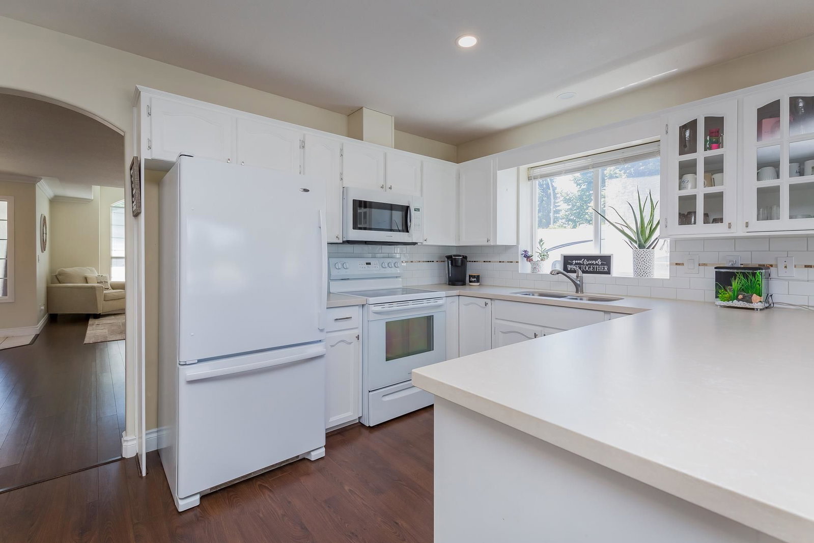 Listing Image 15