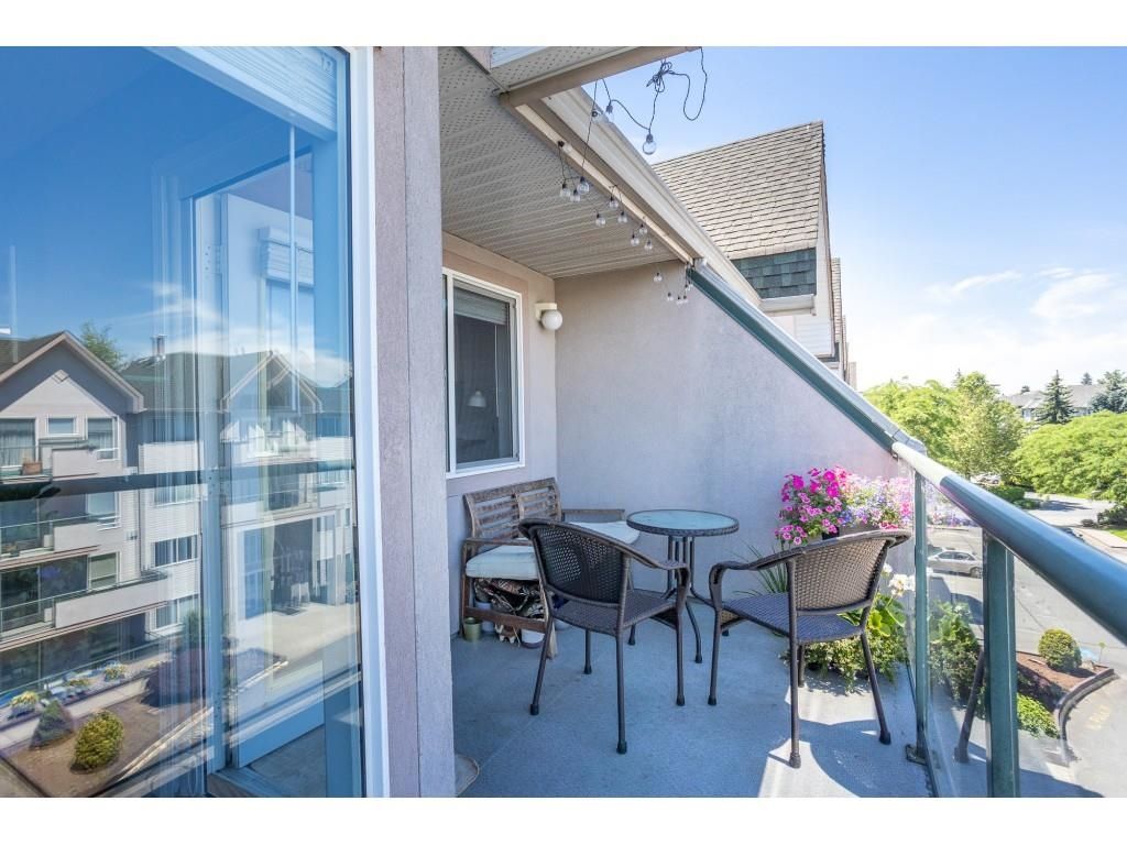 Listing Image 23