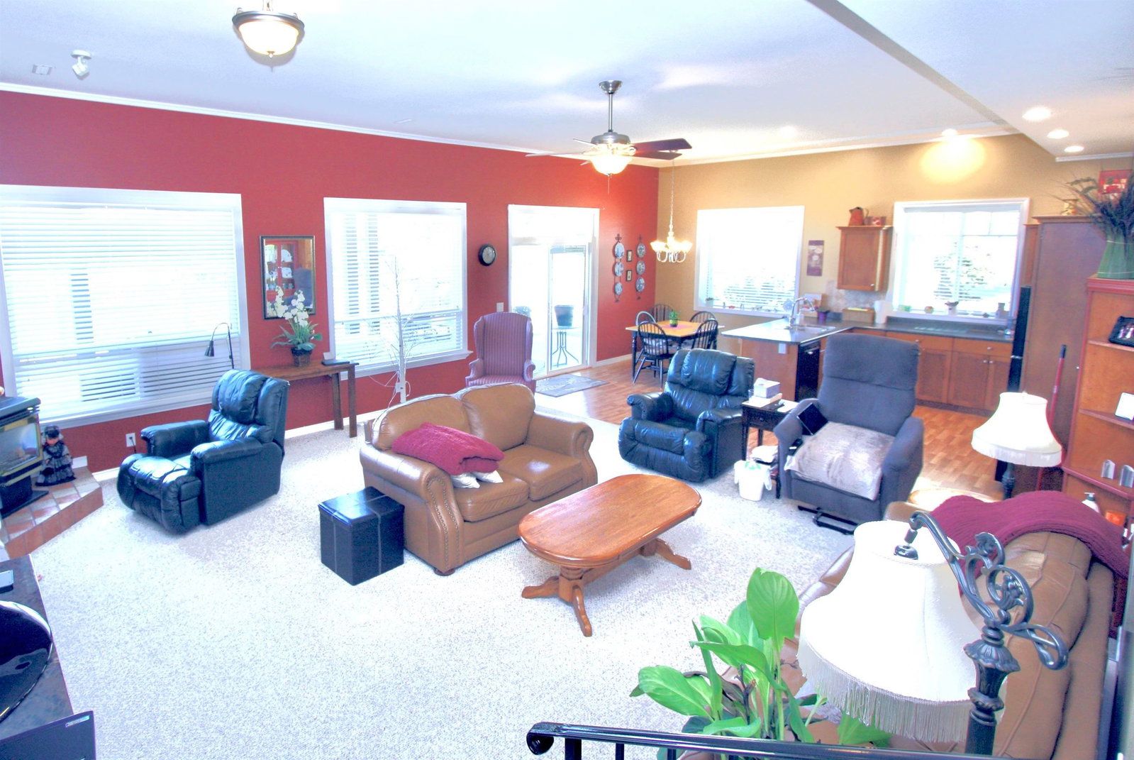 Listing Image 25